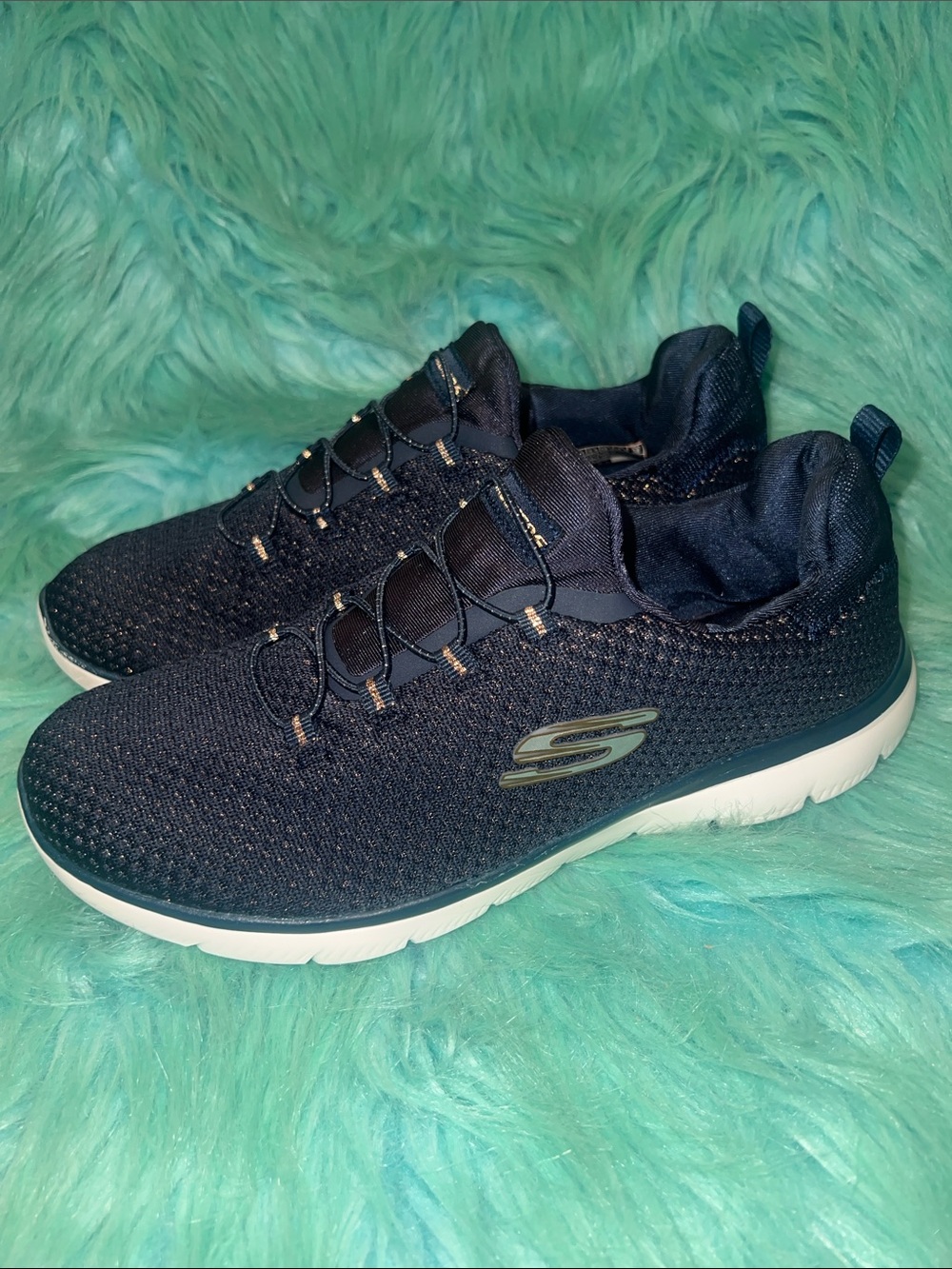 Skechers Summits - Gleaming Dreams  Women’s size 8.5 Blue with Gold Shimmer